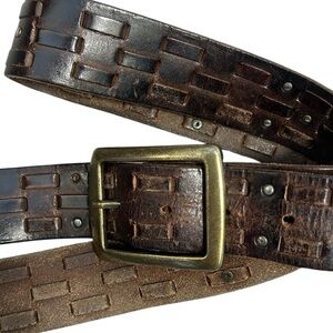 Vintage Old Navy Distressed Brown Leather Brass Studded Woven Belt Men’s Size 44